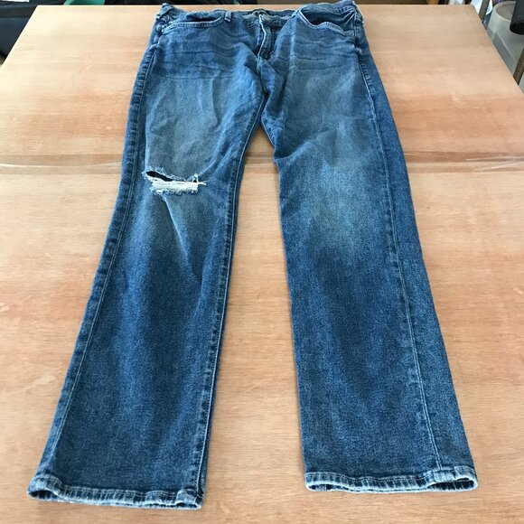 True Religion Geno Relaxed Slim Jeans Men 36x33 Blue Mid Rise Distressed Stretch - Picture 1 of 13